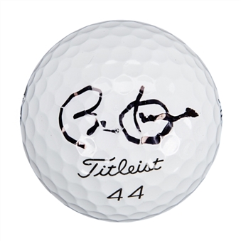 Barack Obama Autographed Titleist POTUS 44 Golf Ball - Custom-Made For The President (JSA)